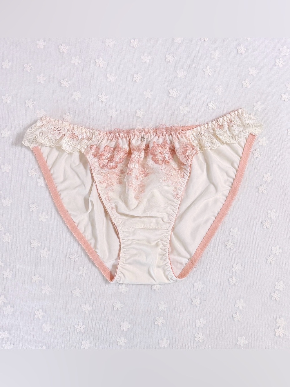 US-S/JP-L Japanese Romantic Flowers Embroidery Ruffle Strap Bikini Nylon Panties
